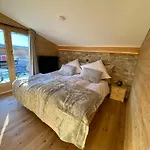 Daire Talblick - Luxurious Penthouse On The 1st Floor!