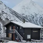 Talblick - Luxurious Penthouse On The 1st Floor! * Saas Fee
